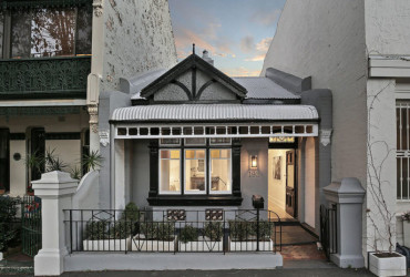 4 signs you should downsize & what to look for